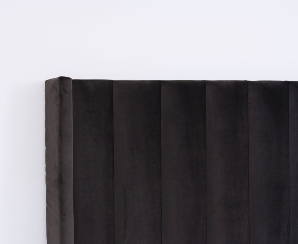 The Aria Vertical Panels
